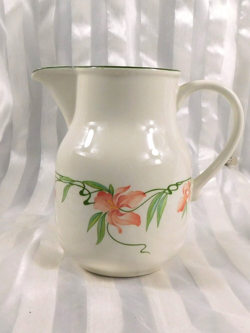 Villeroy and Boch Coffee Pot with No Lid In Miami # 27134